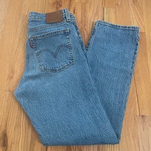 Classic Levi’s Blue Denim Jeans